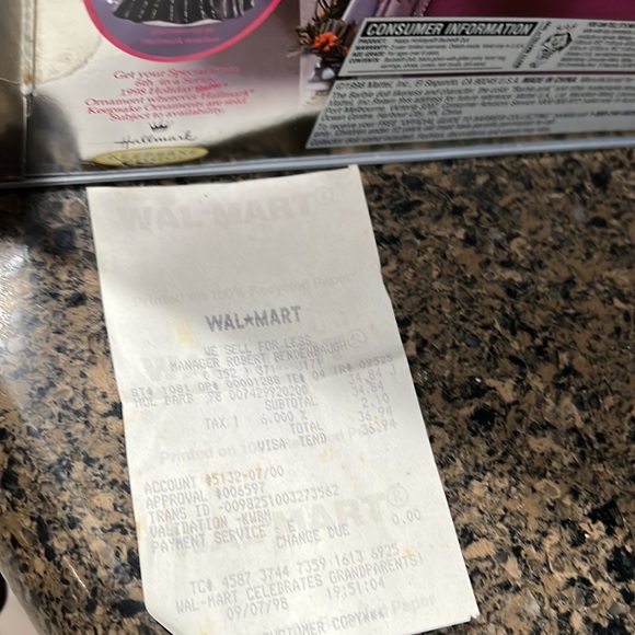 1998 Happy Holidays, Special Edition, Hallmark Barbie - Picture 9 of 9